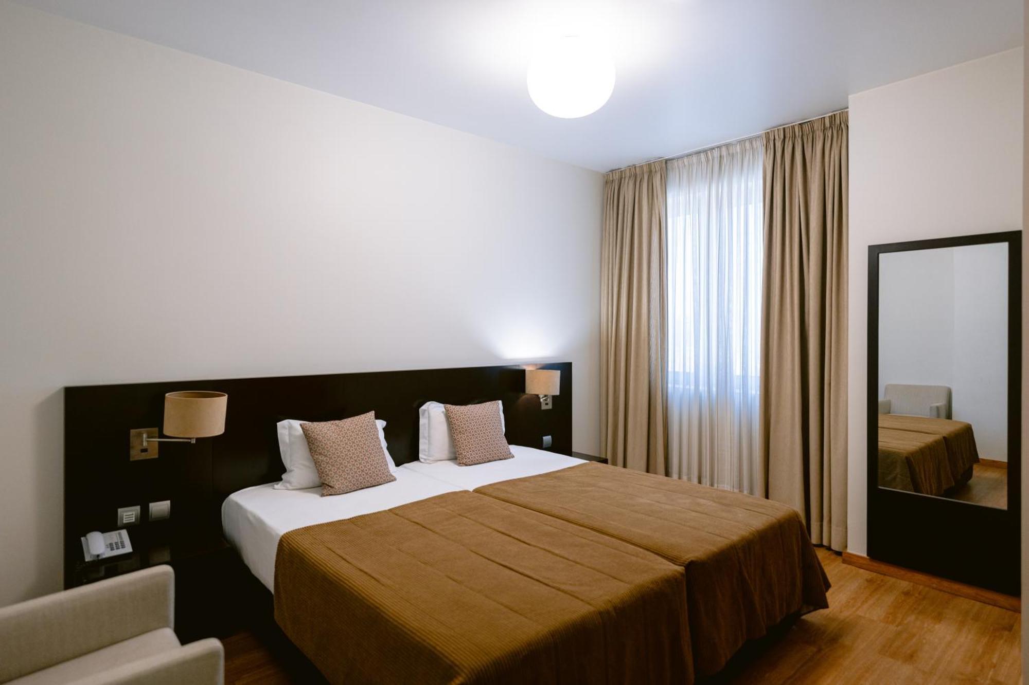 Hotel Conde De Агеда Экстерьер фото